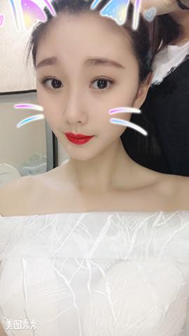 ^o^露露主播照片