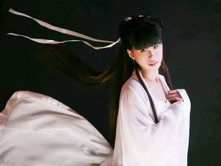 一醉解千愁💤的主播照片