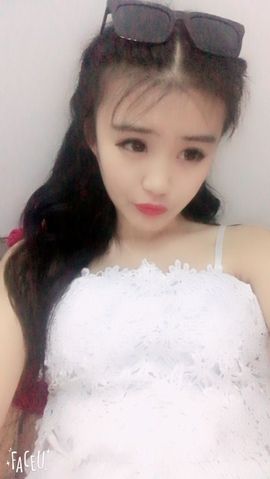 小美婷没人爱主播照片
