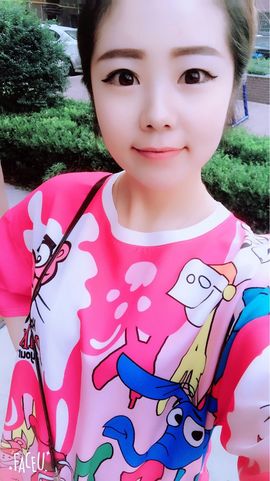 萌萌哒胖苗主播照片