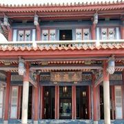 不瘋狂就等死海报