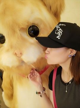 武汉的月亮姐姐主播照片