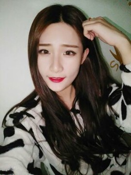 大聆听温主播照片