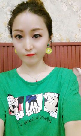 林妹妹不定时直播主播照片