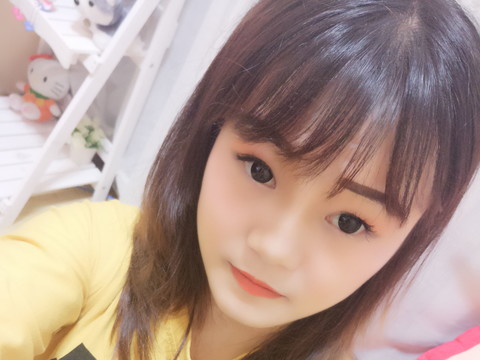 小琉璃going海报