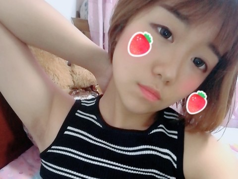 露易丝louise海报