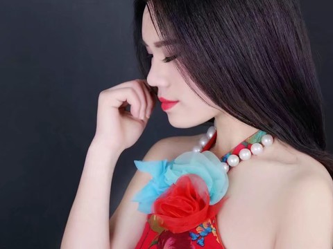 若惜，一生相依。hb海报