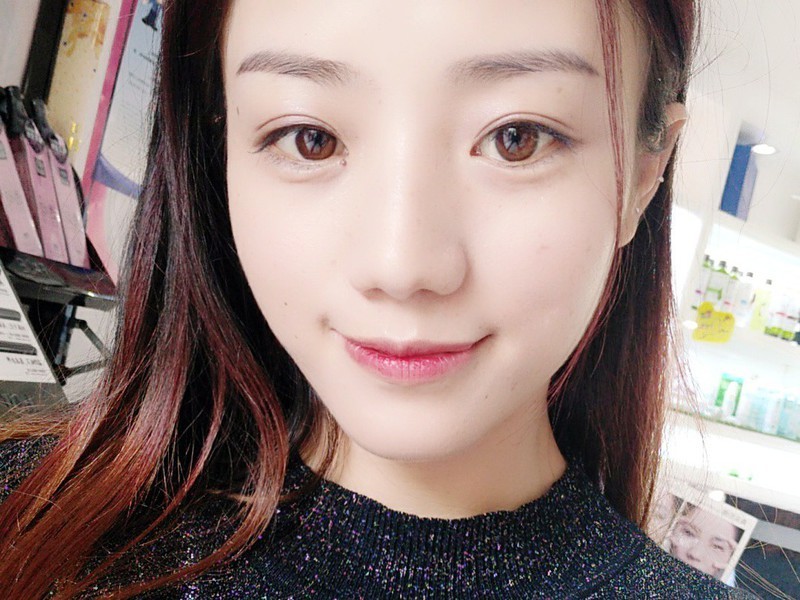 MC颖子的主播海报
