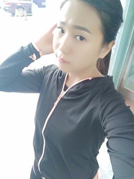 丫头丫头姗主播照片