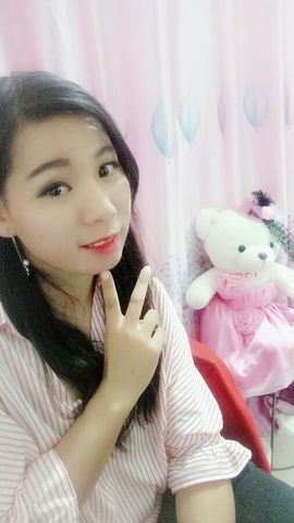 Lucky袁儿主播照片