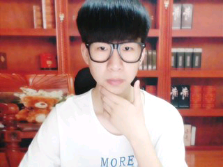 〖一生不知道愛誰〗的主播照片