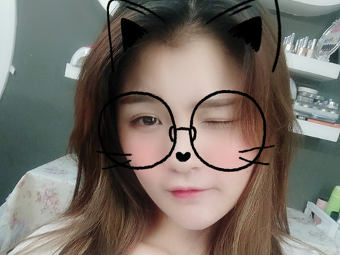 Y.亲爱的海报