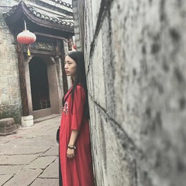 是你的小飞猪主播照片