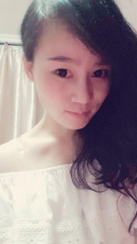 皮皮岛的菇凉主播照片