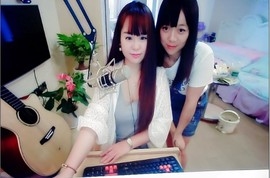 小蔓蔓实力唱将主播照片