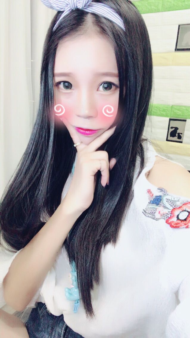 炸毛兔🐰主播照片