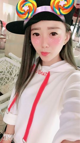 月光小妖精求守护主播照片