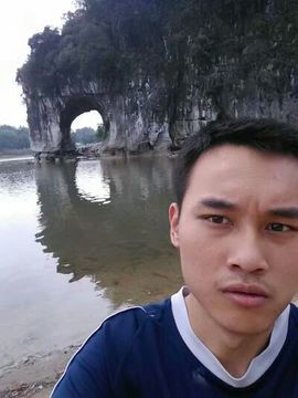 皖南老帅哥～铜安陵庆主播照片