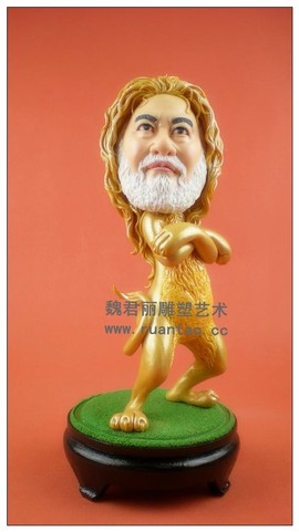 魏君丽雕像艺术主播照片