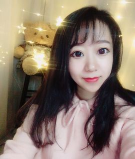 柒柒😈小魔怔主播照片