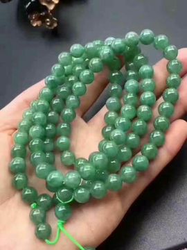 AAA鸿茂翡翠主播照片
