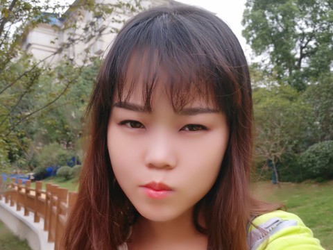 笑笑vrj海报