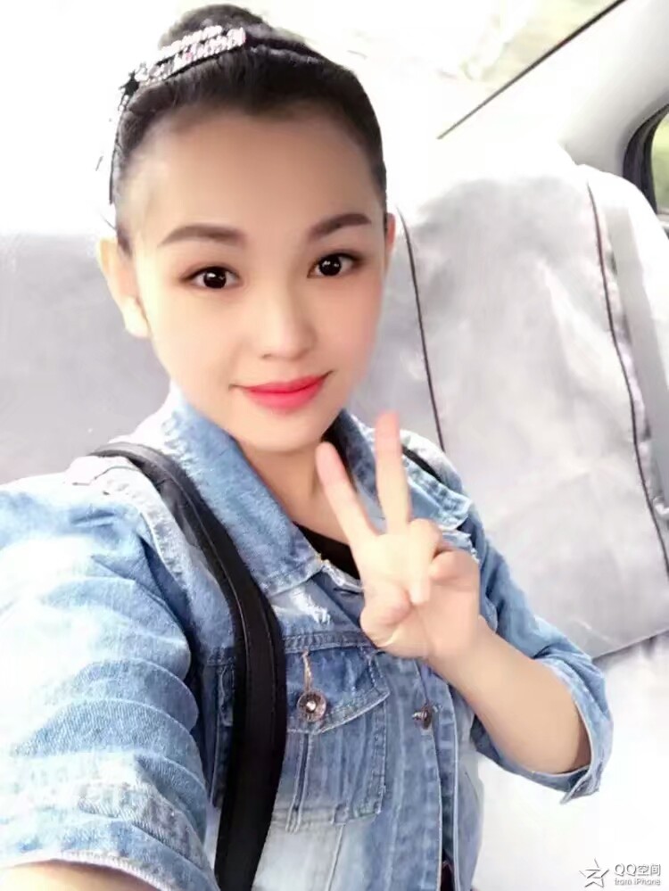 鑫鑫不一样的主播照片