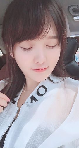 ︶￣🌸安妮.主播照片