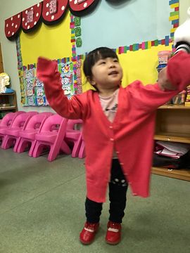 黄大宝最美主播照片