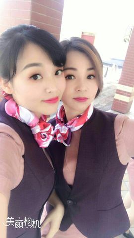安静女汉子主播照片