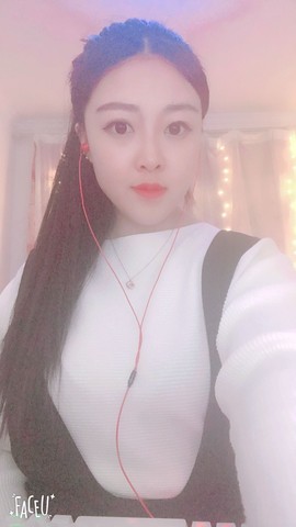 蕊蕊休息主播照片