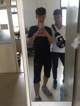 皇族阿斌-尊师皇阿玛主播照片