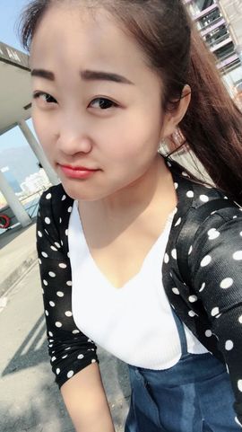 丫头唱歌给你听主播照片