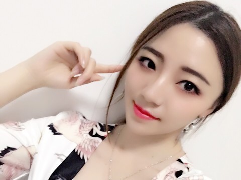 小花花香港直播海报