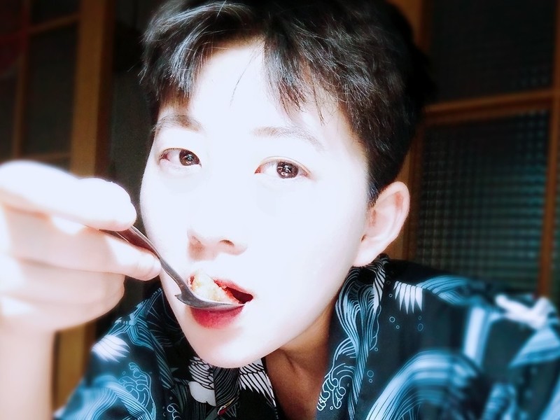 努力直播的苏陌陌。的主播海报