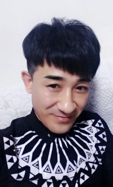 ♥潮嘢♥...的主播照片