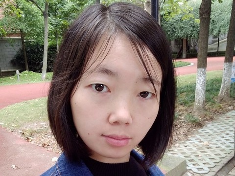 破晓819海报