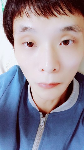 uegdbva主播照片
