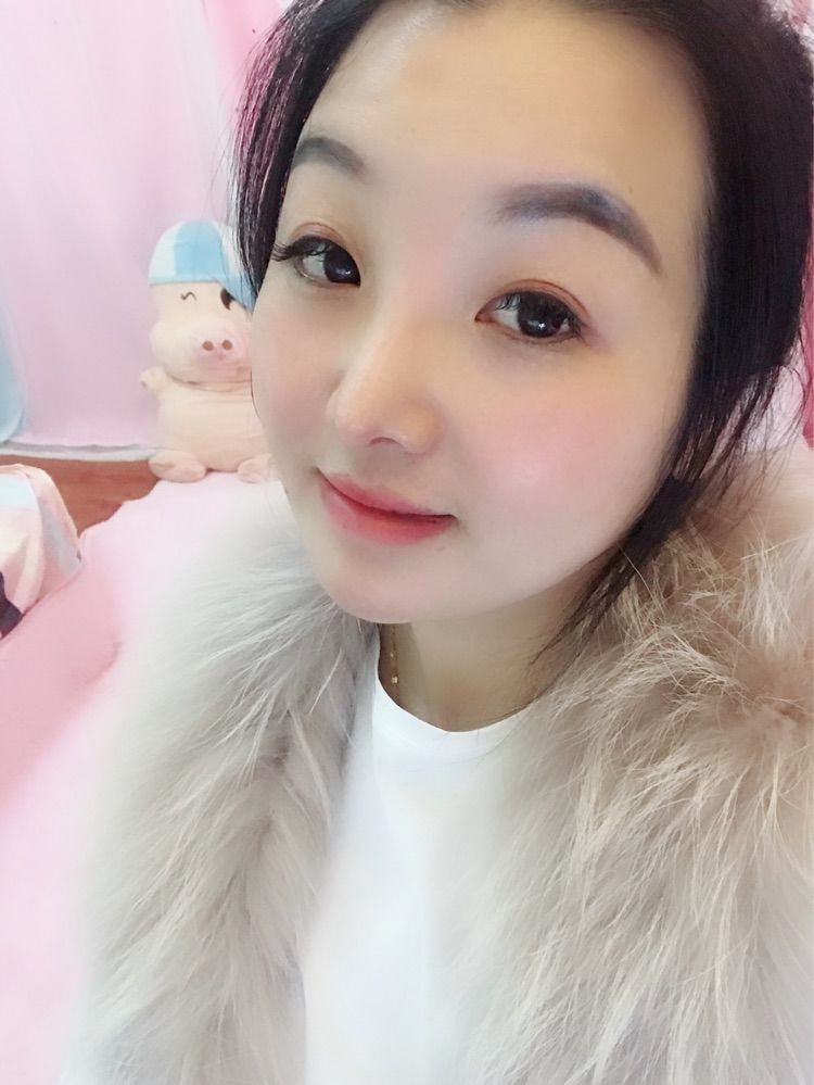 五月🌸莎丽娅💋的主播照片