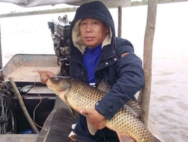 老嘎哒l主播照片