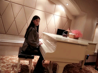 博航模業的主播照片