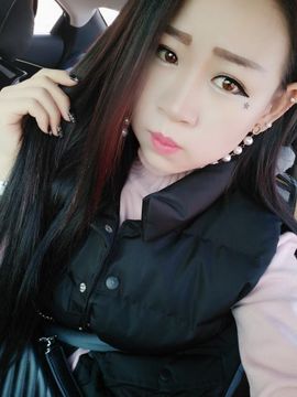 ヾ小鱼儿主播照片