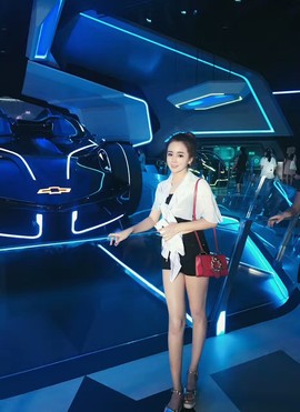 米米小蛮腰主播照片