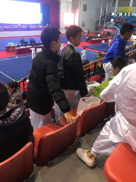 梦婷哟ぃ主播照片
