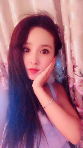 魅丽晴儿主播照片