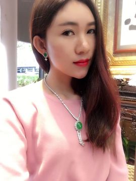 小洋高主播照片