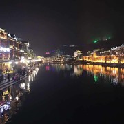 欢依《回忆童年》