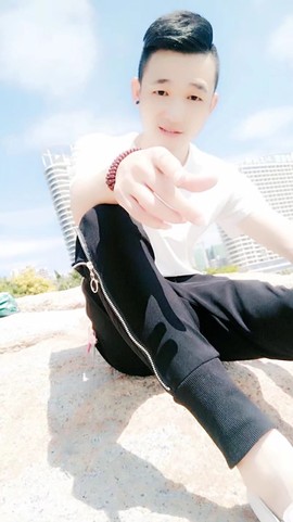 【DJ】灬小♔诺主播照片