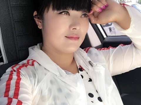 🌼灵灵🌺海报