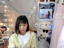 吾小曾主播照片